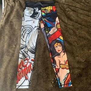 Wonder Woman Leggings